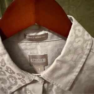 Chico's Gray Leopard Print Tunic